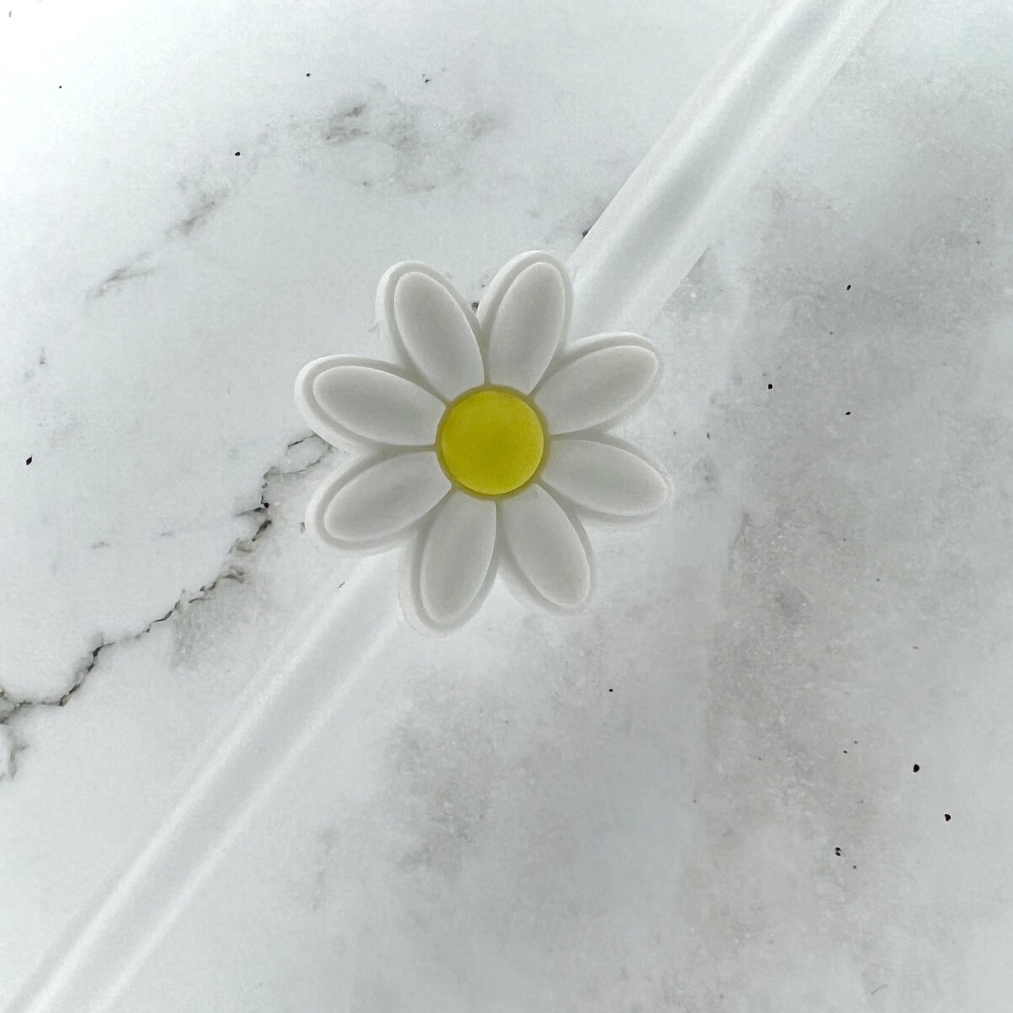 Daisy Straw Charm