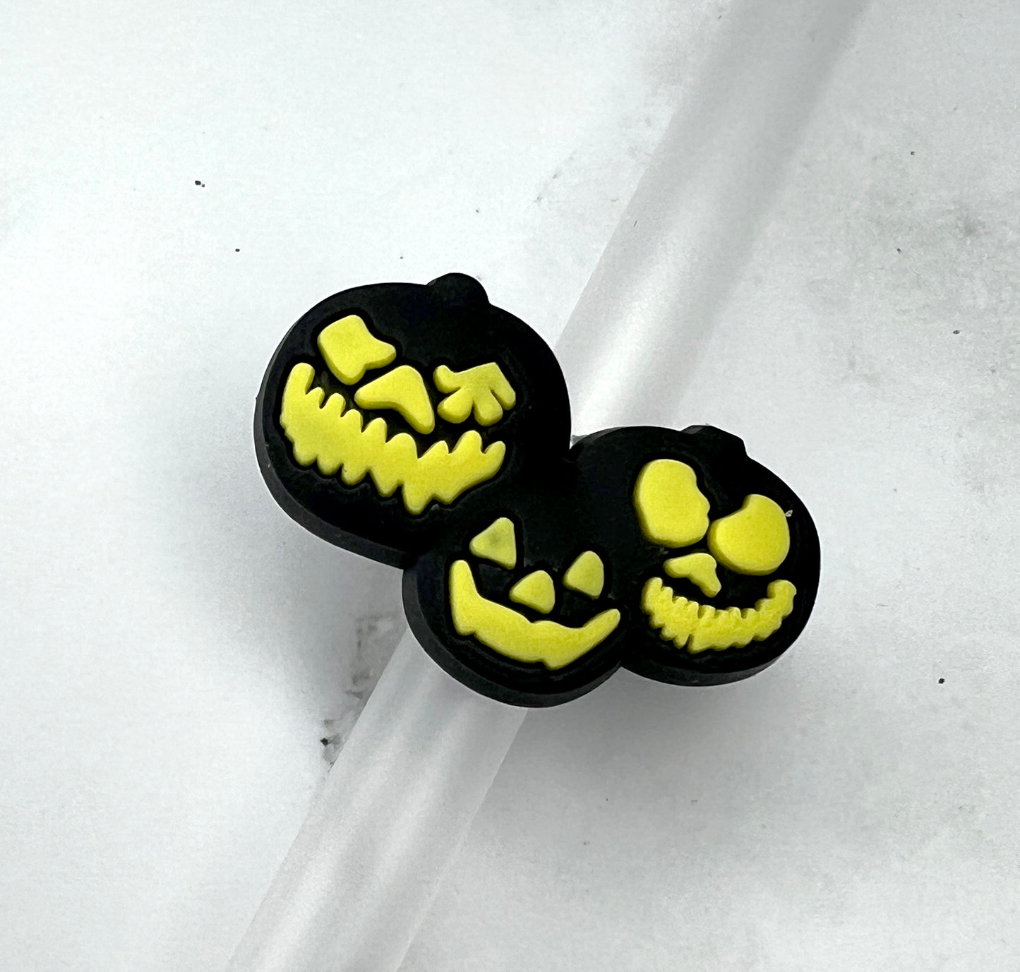 Halloween Jack O Lanterns Straw Charm